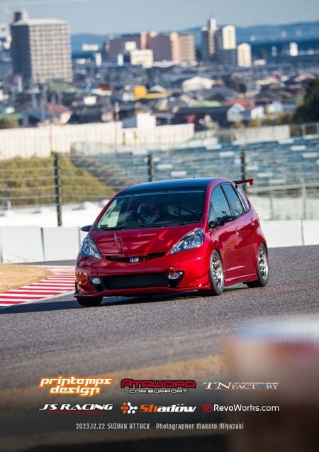 [Track Day] Build Your Unique Cockpit Together — FIT RS GE8 X PRO3 Racing Gauge - This is a Honda FIT RS (GE8) that combines performance and aesthetics, perfectly capturing the dual nature of both street and track.